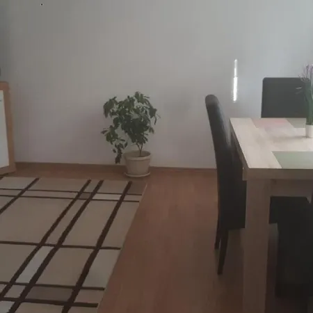 Stan Na Dan شقة Brčko